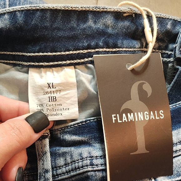 Women's Blue Jeans - Picture 4 of 5